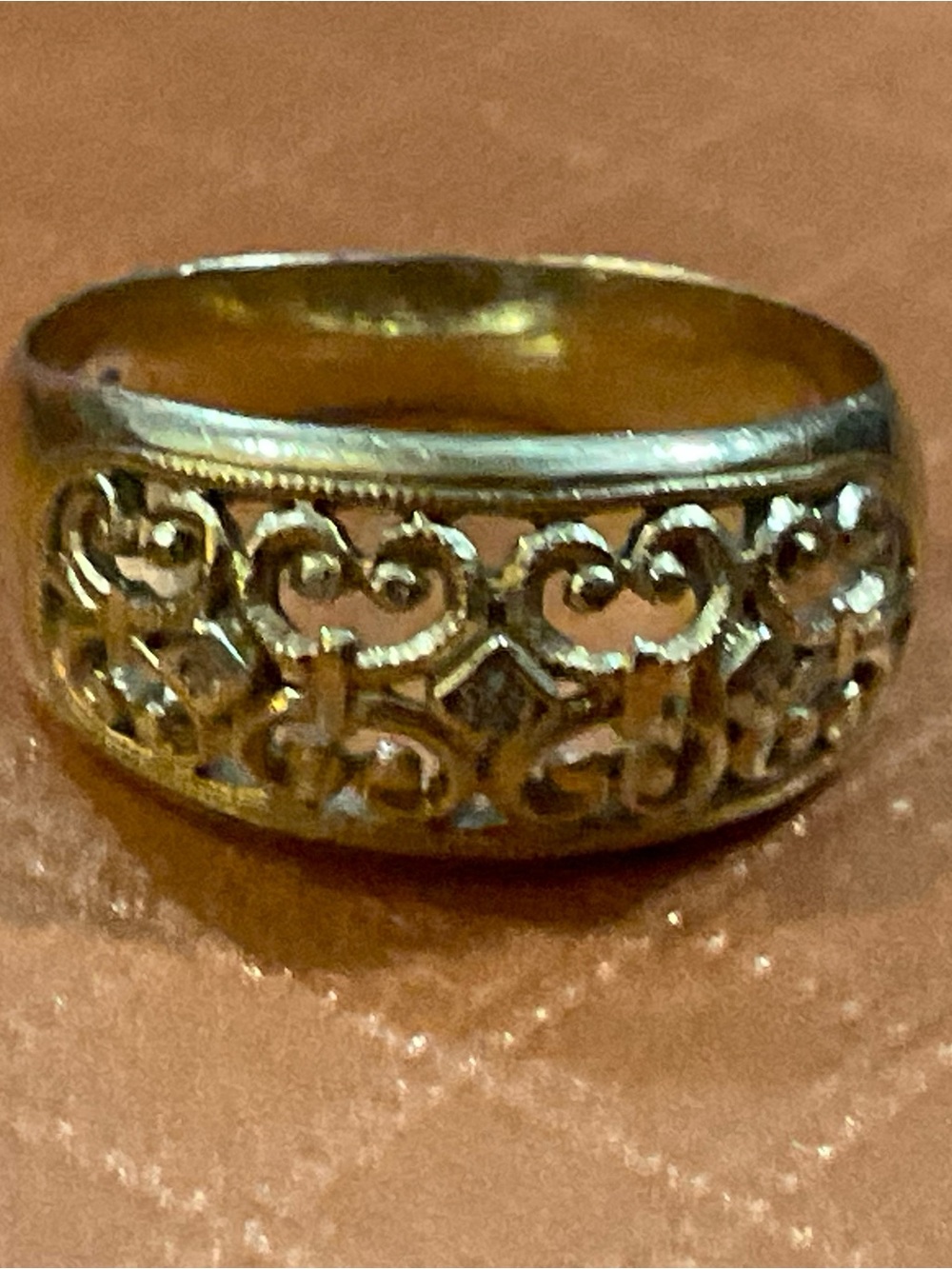 Beverly Hills Gold: 14k. Vintage open/cut out wide band ring size 6 with accents